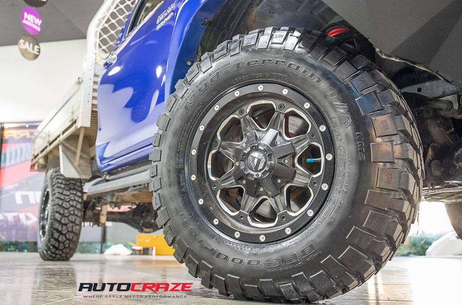 TOYOTA HILUX N80 4WD BOOST GLOSS BLACK MILLED ACCENTS